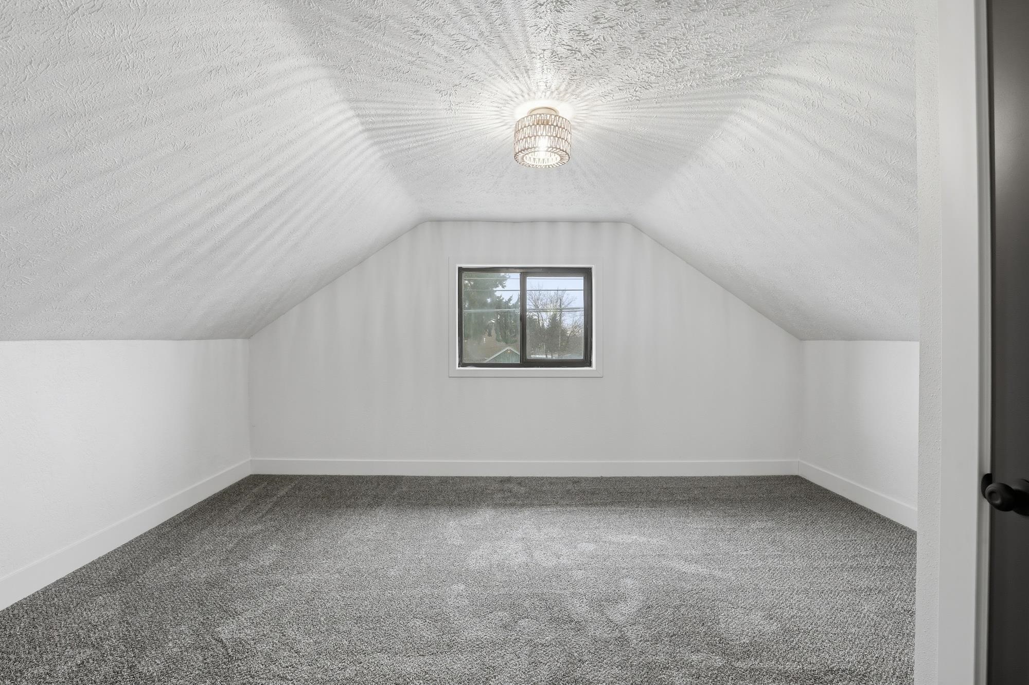 605 South Bowdish Road Spokane, WA 99206 - Photo 20 of 38