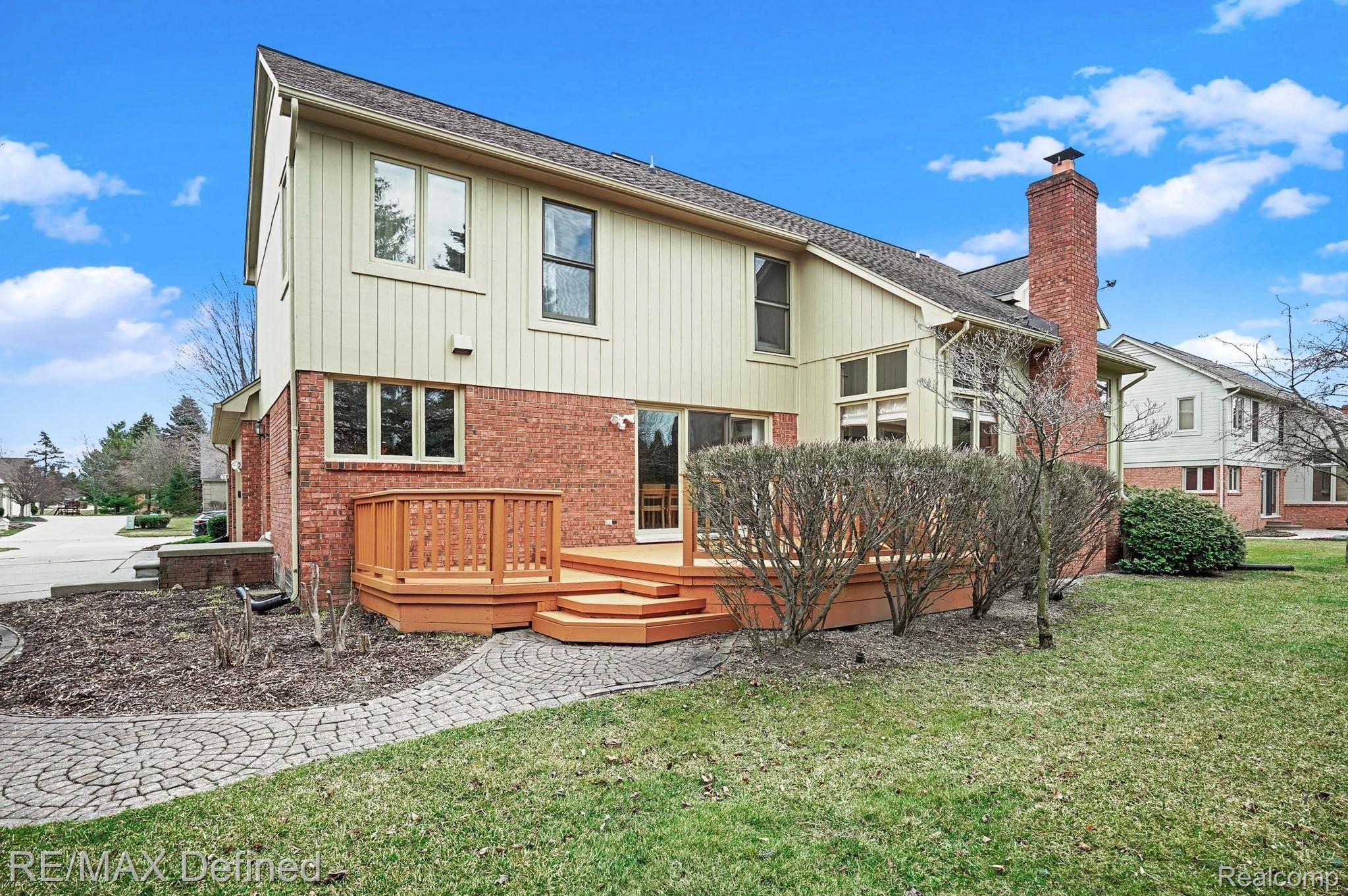 4851 Rambling Drive Troy, MI 48098 - Photo 40 of 43 41.jpg