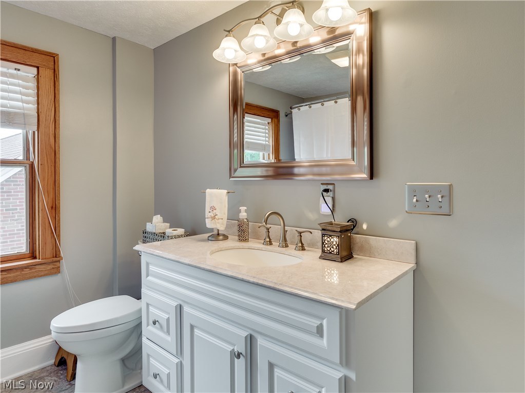 44 Canton Road Akron, OH 44312 - Photo 14 of 21 Gallery Image 14