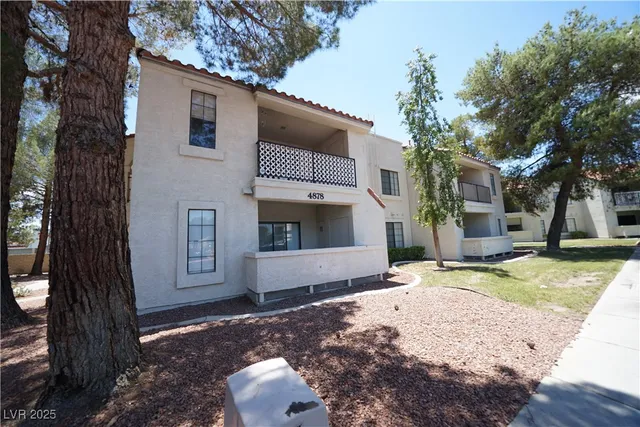 $1,295 | 4878 Nara Vista Way, Unit 203, Las Vegas, NV 89103