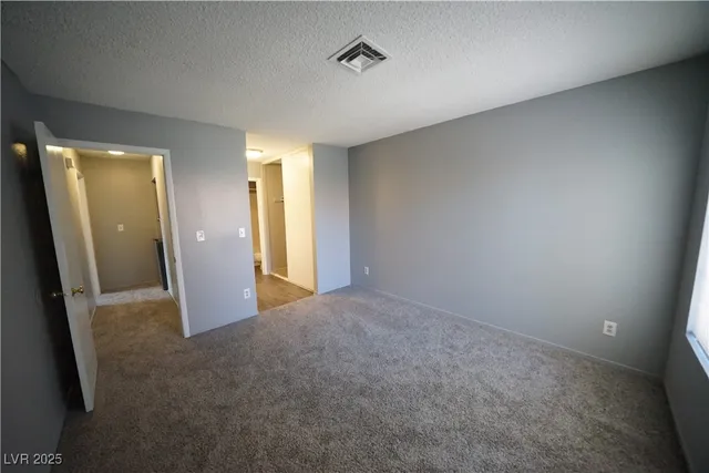 $1,295 | 4878 Nara Vista Way, Unit 203, Las Vegas, NV 89103