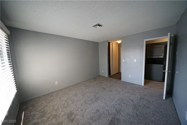 $1,295 | 4878 Nara Vista Way, Unit 203, Las Vegas, NV 89103