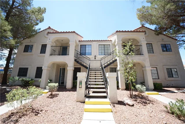 $1,295 | 4878 Nara Vista Way, Unit 203, Las Vegas, NV 89103