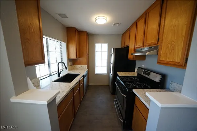 $1,295 | 4878 Nara Vista Way, Unit 203, Las Vegas, NV 89103