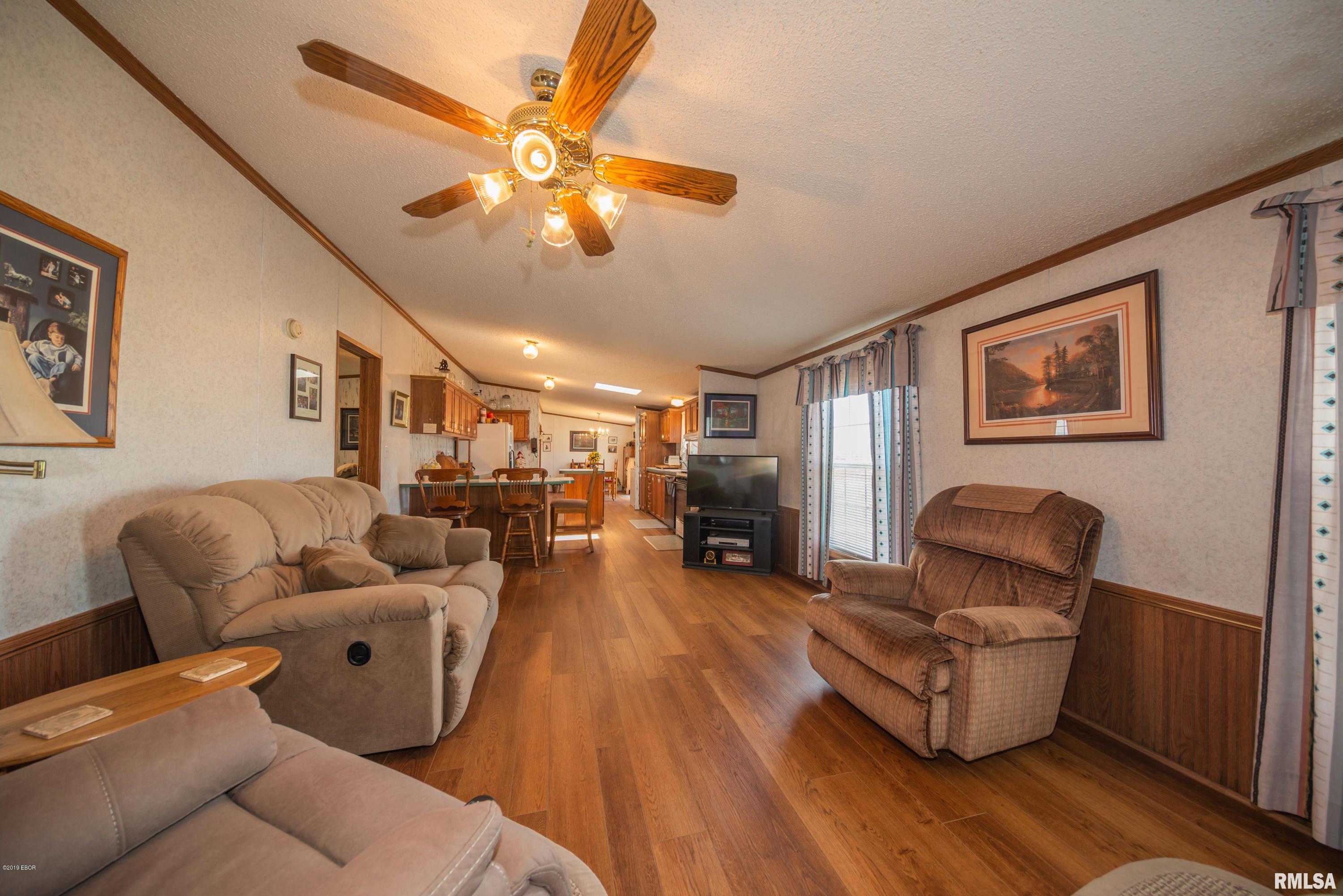 1162 Stacey Road Richview, IL 62877 - Photo 4 of 44