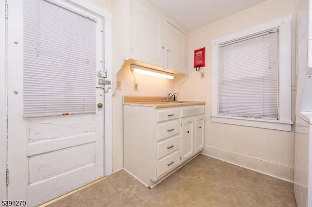 $540,000 | 331 Milford Mt Pleasant Road, Milford, NJ 08848