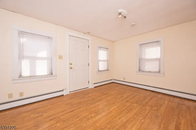 $540,000 | 331 Milford Mt Pleasant Road, Milford, NJ 08848