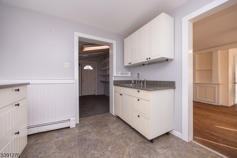 331 Milford Mt Pleasant Road Milford, NJ 08848 - Photo 5 of 40