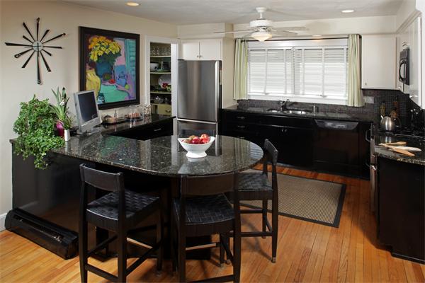 65 Harborview Road Hull, MA 02045 - Photo 8 of 16 Gallery Image 8