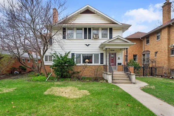$710,000 | 514 William Street, River Forest, IL 60305