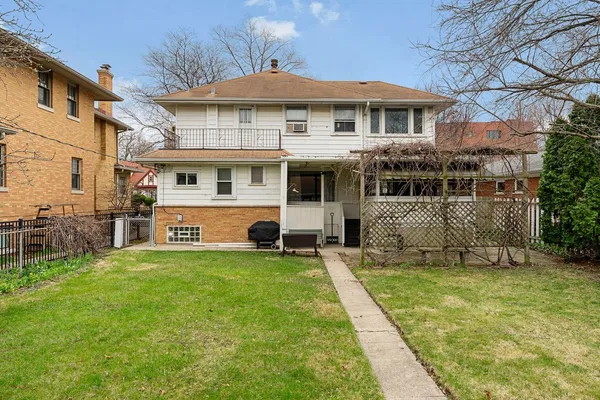 $710,000 | 514 William Street, River Forest, IL 60305