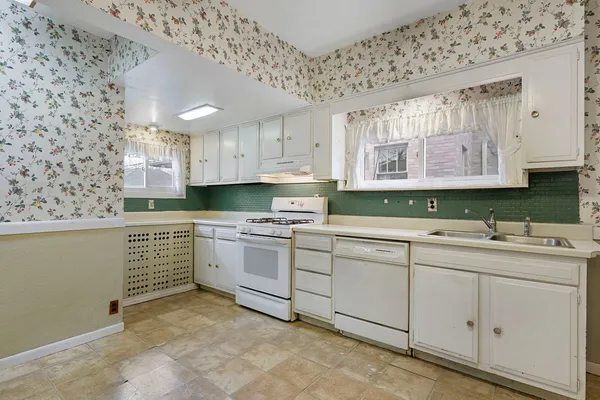 $710,000 | 514 William Street, River Forest, IL 60305