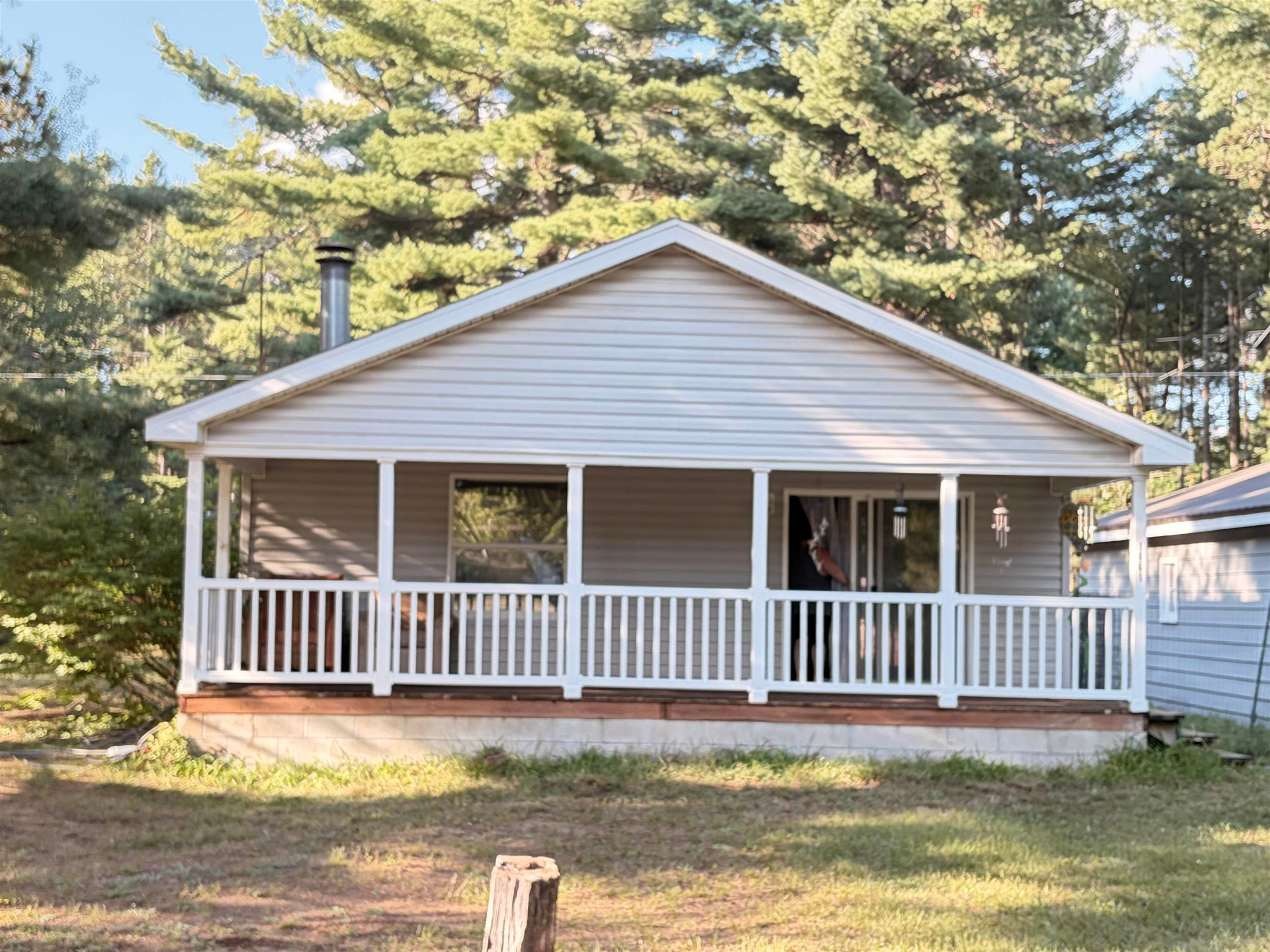 1861 East Stockwell Road Harrison, MI 48625 - Photo 2 of 42 Gallery Image 2