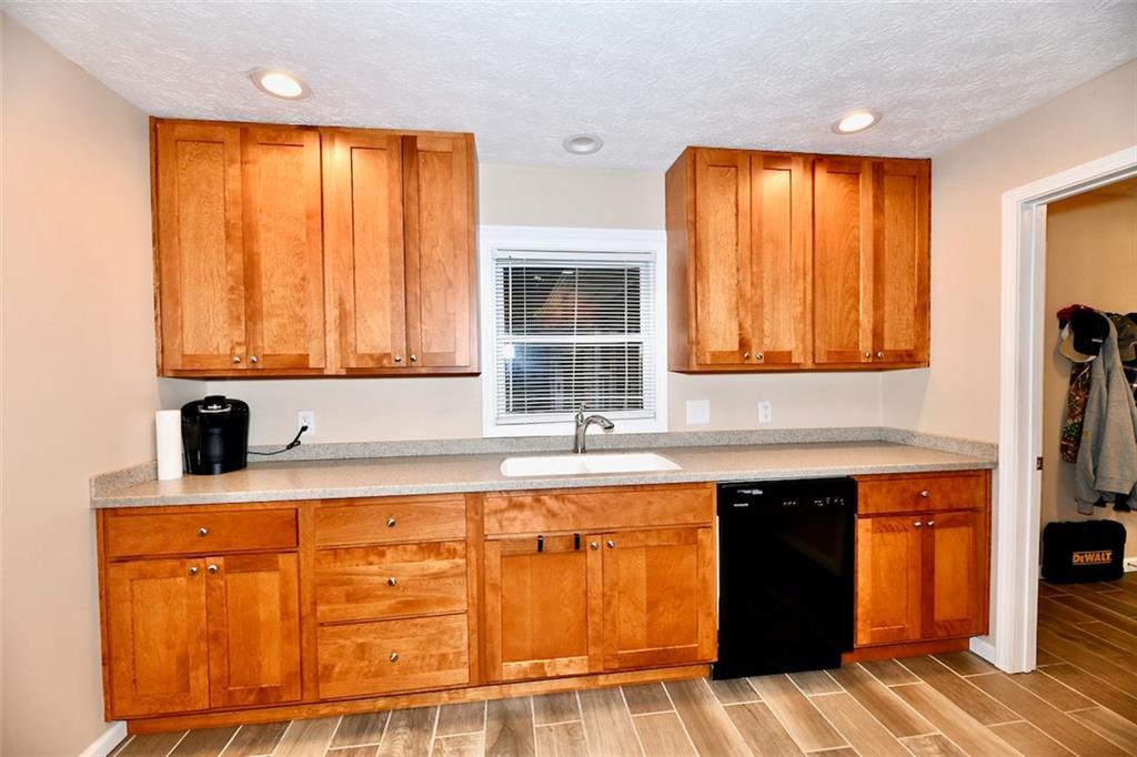 1517 East Stop 10 Road Indianapolis, IN 46227 - Photo 11 of 48 Gallery Image 11