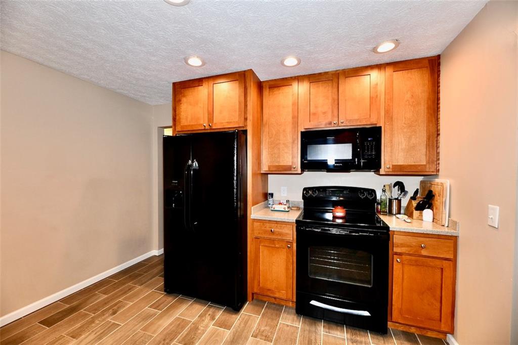 1517 East Stop 10 Road Indianapolis, IN 46227 - Photo 13 of 48 Gallery Image 13