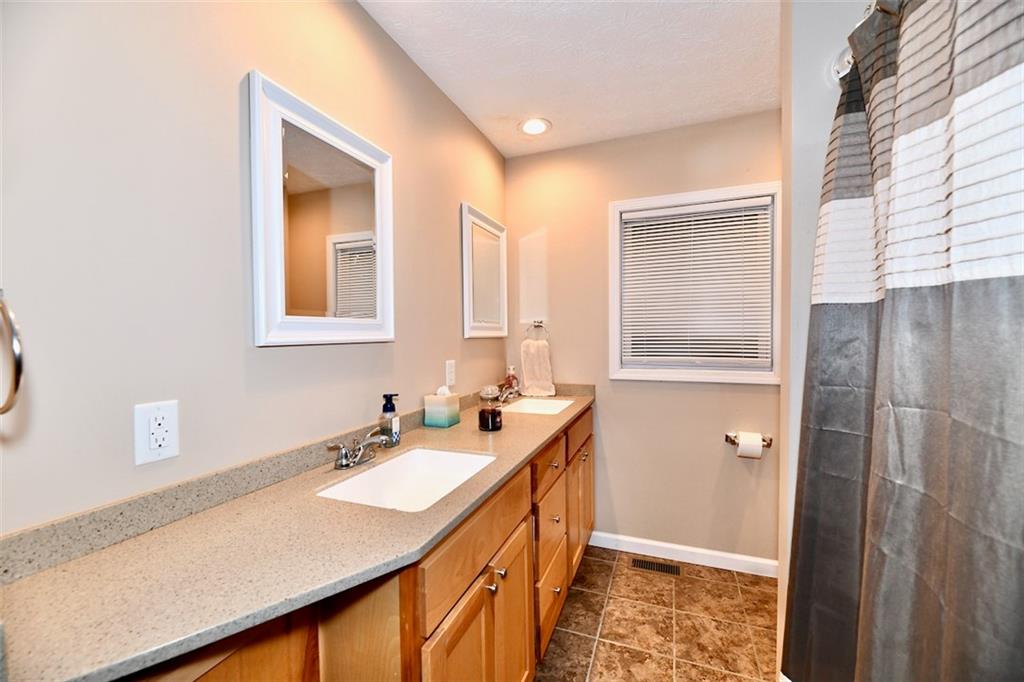 1517 East Stop 10 Road Indianapolis, IN 46227 - Photo 23 of 48 Gallery Image 23