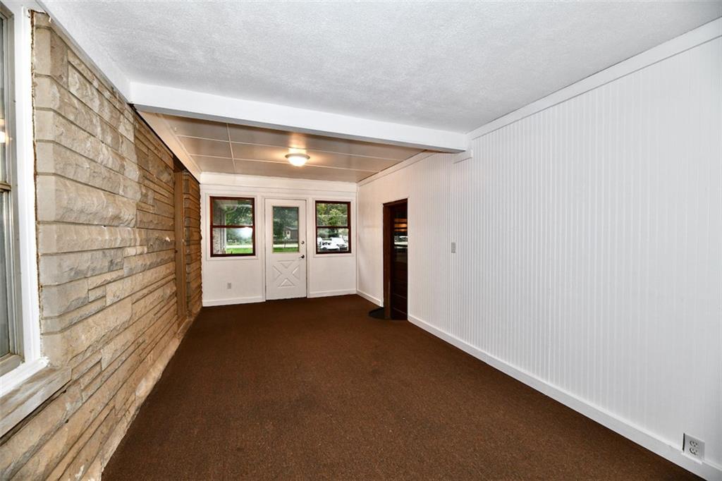 1517 East Stop 10 Road Indianapolis, IN 46227 - Photo 6 of 48 Gallery Image 6