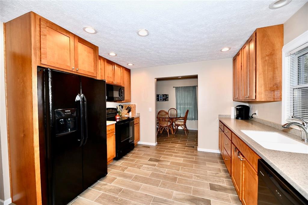 1517 East Stop 10 Road Indianapolis, IN 46227 - Photo 8 of 48 Gallery Image 8