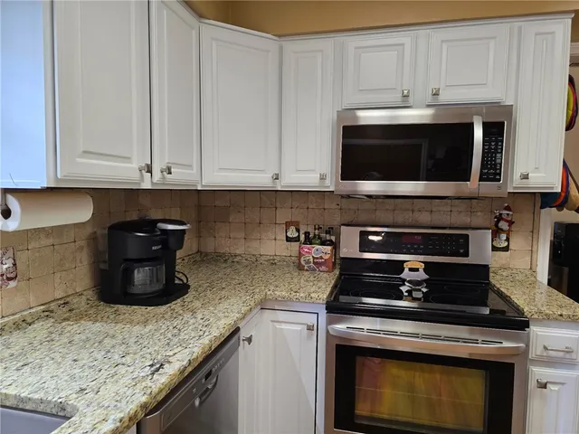 $2,300 | 6314 Ramsgate Circle, Corpus Christi, TX 78414