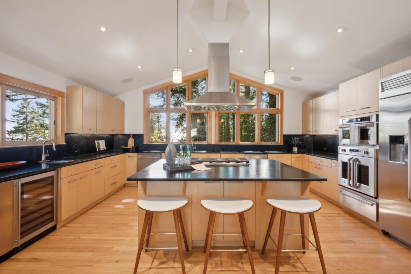 103 Harkins Road Woodside, CA 94062 - Photo 15 of 51