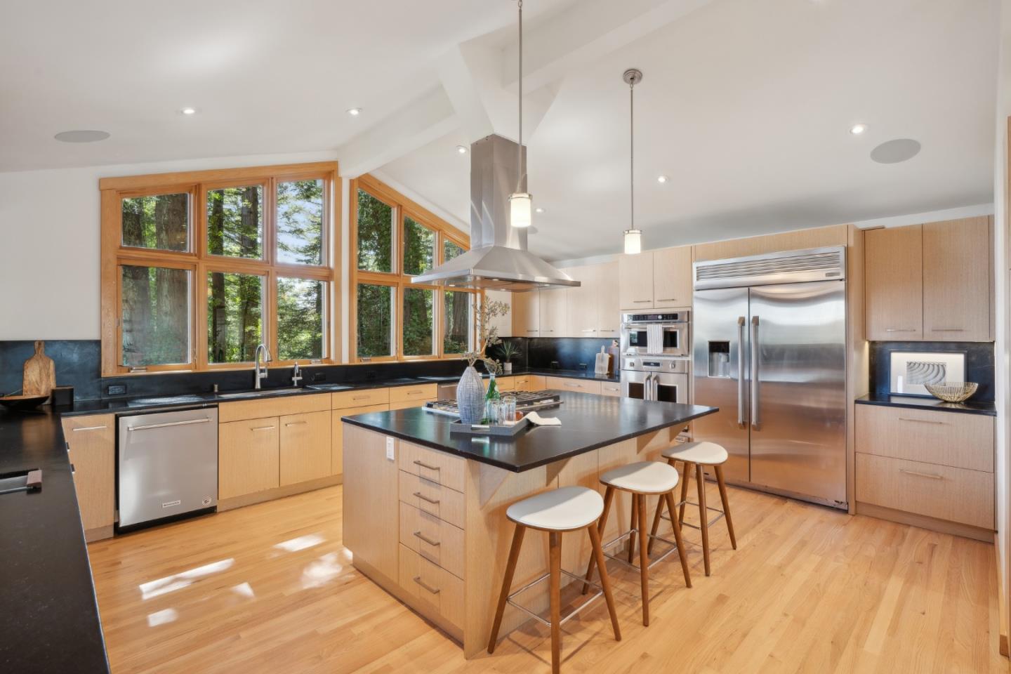 103 Harkins Road Woodside, CA 94062 - Photo 16 of 51