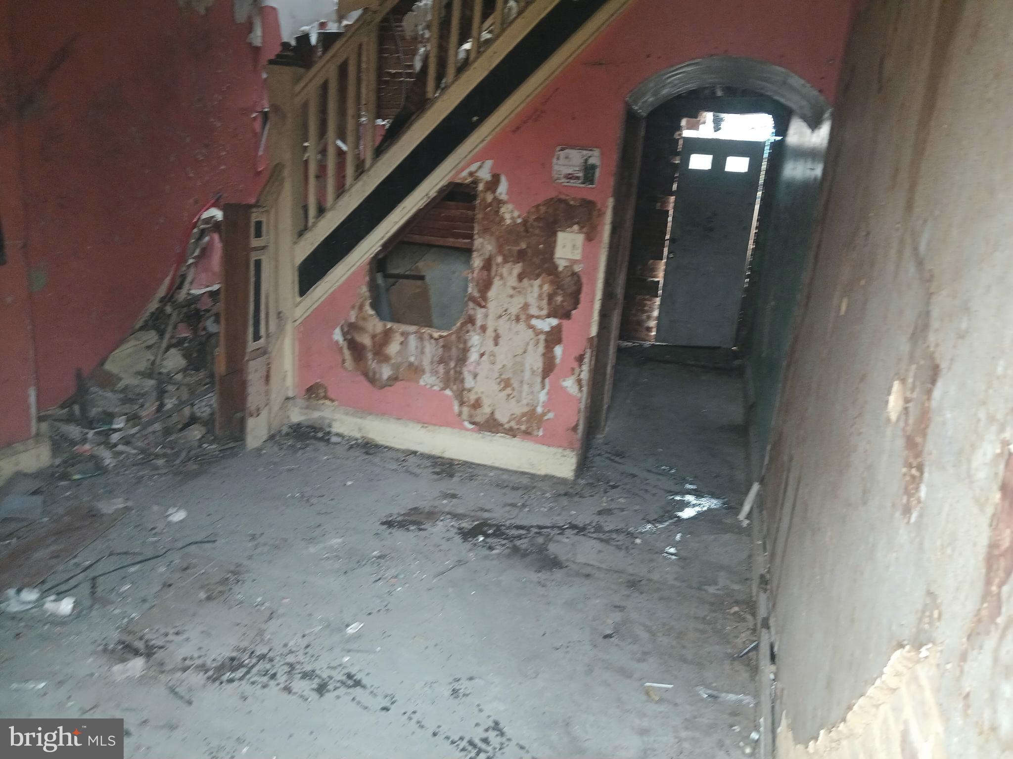 326 South Bruce Street Baltimore, MD 21223 - Photo 2 of 4