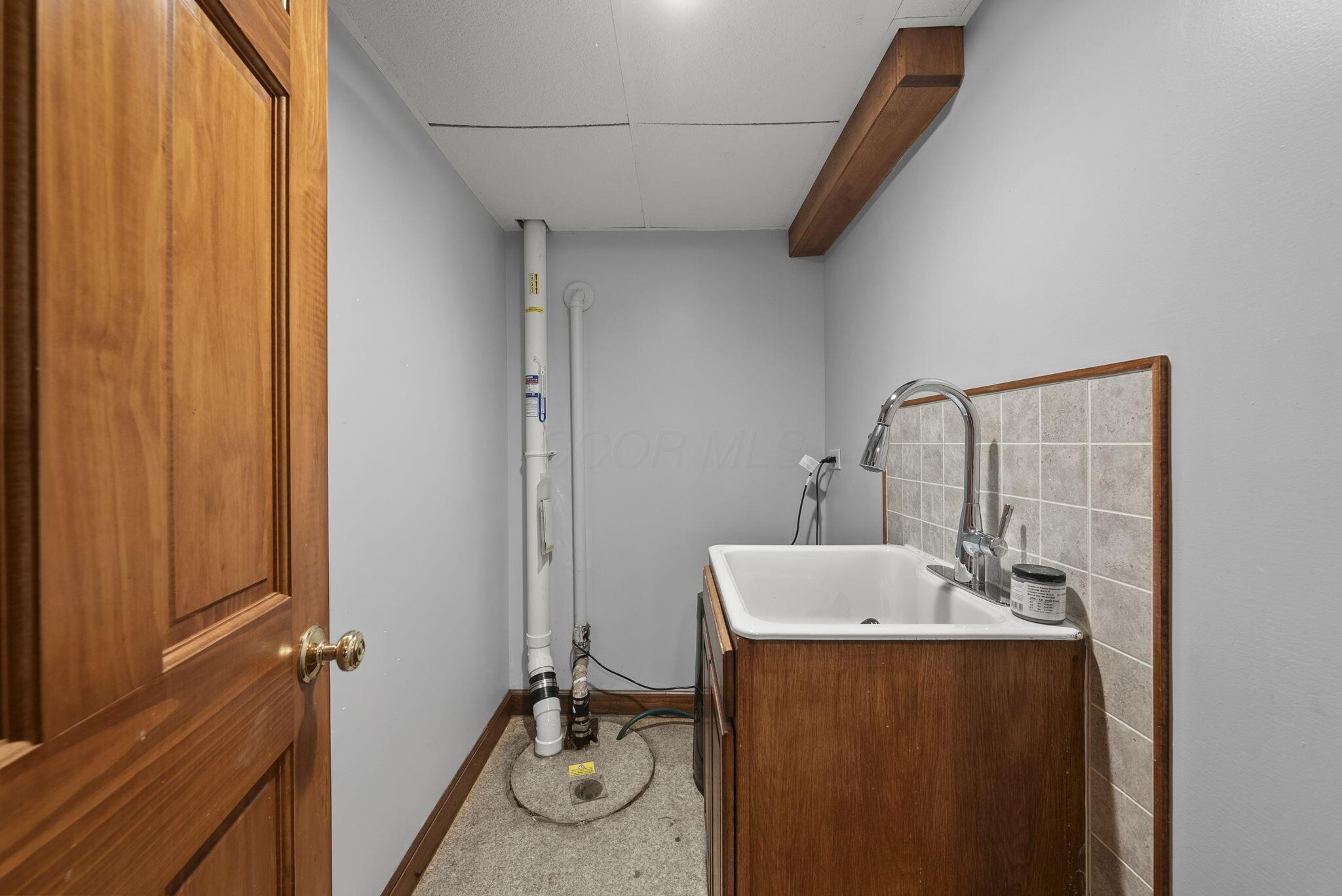 340 Wetmore Road Columbus, OH 43214 - Photo 24 of 47 30-web-or-mls-DSC05397