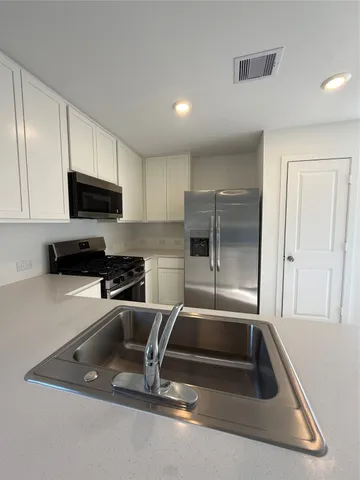 $1,650 | 14896 North Ascot Bnd Circle, Conroe, TX 77306