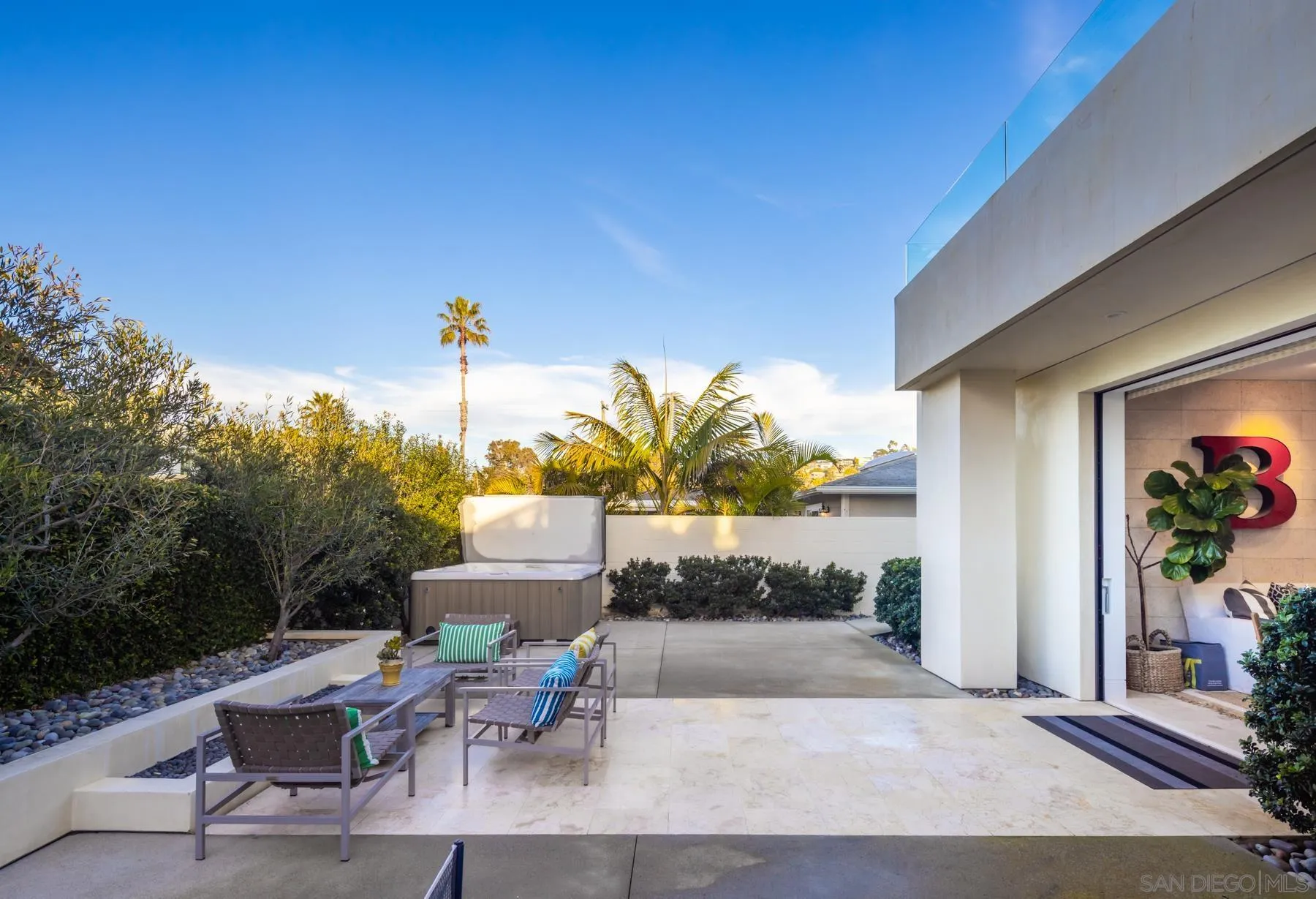 136 23rd Street Del Mar, CA 92014 - Photo 8 of 34