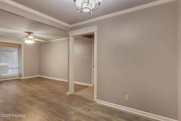 $99,800 | 220 Doucet Road, Unit 207A, Lafayette, LA 70503