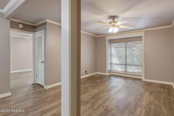 $99,800 | 220 Doucet Road, Unit 207A, Lafayette, LA 70503