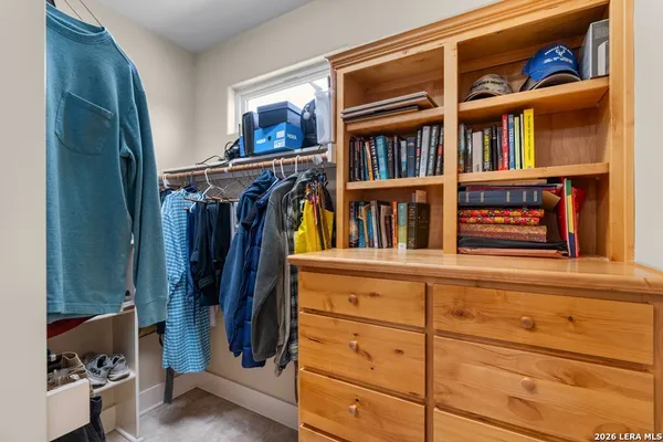 $809,000 | 221 Cypress Estates Parkway West, Ingram, TX 78025