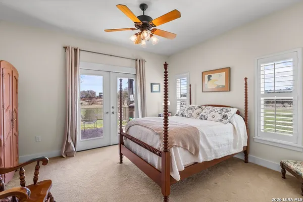 $809,000 | 221 Cypress Estates Parkway West, Ingram, TX 78025