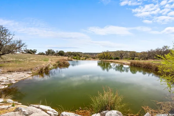 $809,000 | 221 Cypress Estates Parkway West, Ingram, TX 78025