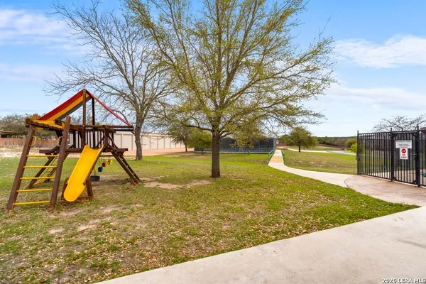 $809,000 | 221 Cypress Estates Parkway West, Ingram, TX 78025
