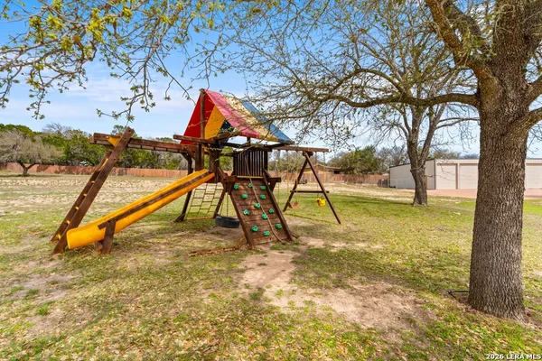 $809,000 | 221 Cypress Estates Parkway West, Ingram, TX 78025