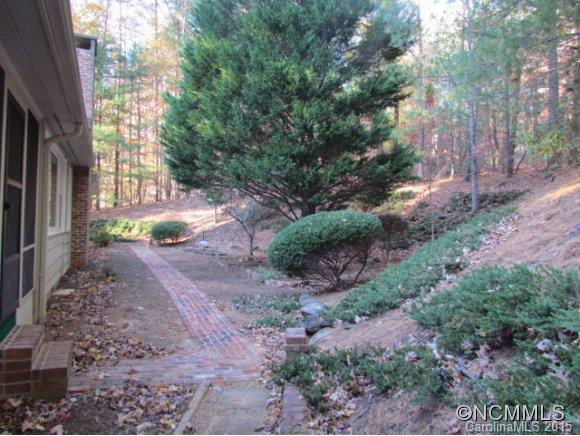 728 Skyuka Road Columbus, NC 28722 - Photo 11 of 13 Gallery Image 11