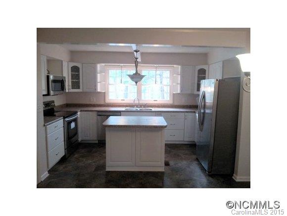 728 Skyuka Road Columbus, NC 28722 - Photo 12 of 13 Gallery Image 12