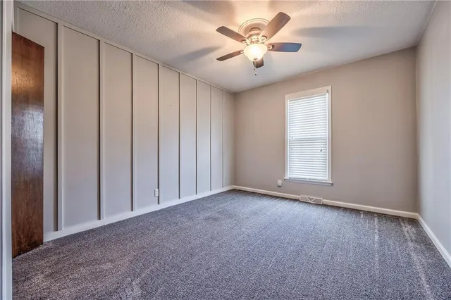 $385,000 | 1409 East Oxford Place, Olathe, KS 66062