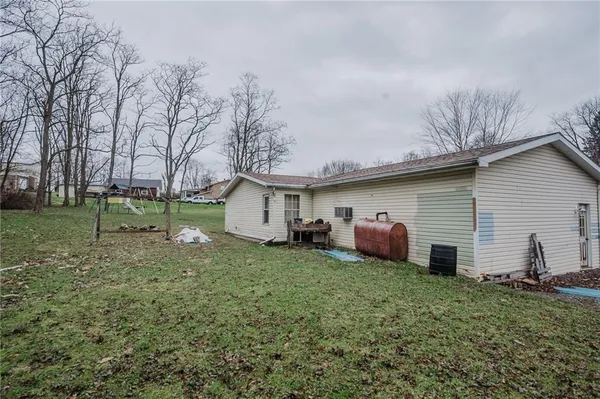 $97,000 | 414 Pasture Lane, Johnstown, PA 15909