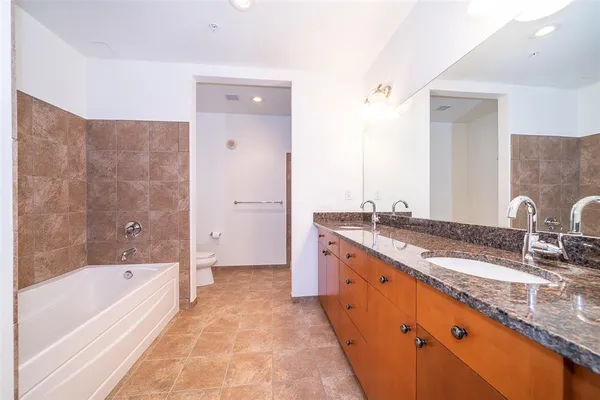 $3,600 | 150 East Robinson Street, Unit 2112, Orlando, FL 32801