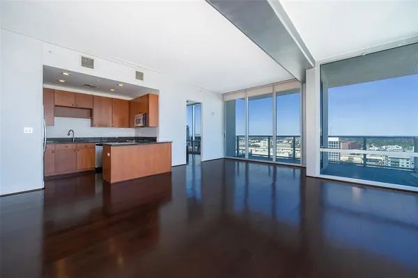 $3,600 | 150 East Robinson Street, Unit 2112, Orlando, FL 32801