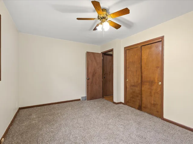 $265,000 | 229 Flintridge Drive, Rockford, IL 61107