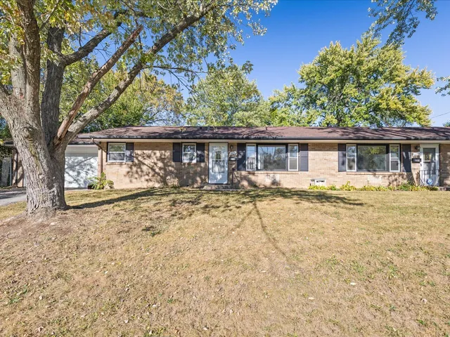 $265,000 | 229 Flintridge Drive, Rockford, IL 61107