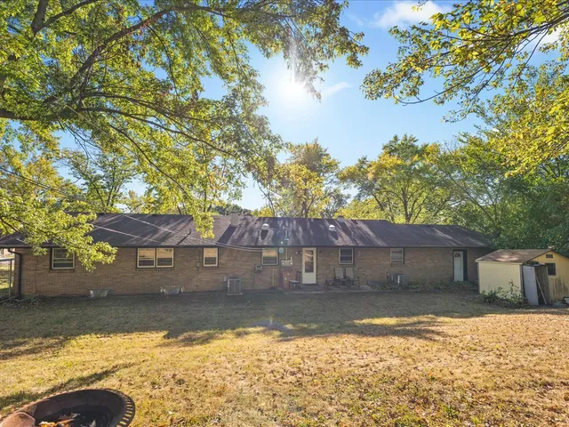 $265,000 | 229 Flintridge Drive, Rockford, IL 61107