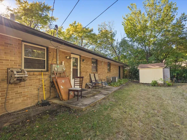 $265,000 | 229 Flintridge Drive, Rockford, IL 61107