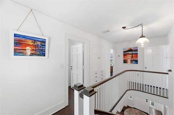 $849,900 | 320 North Betty Lane, Clearwater, FL 33755