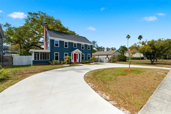 $849,900 | 320 North Betty Lane, Clearwater, FL 33755