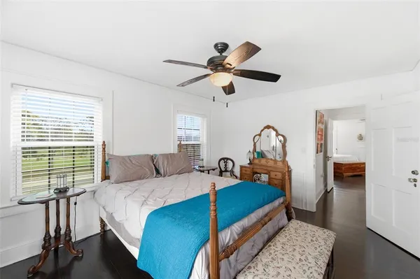 $849,900 | 320 North Betty Lane, Clearwater, FL 33755