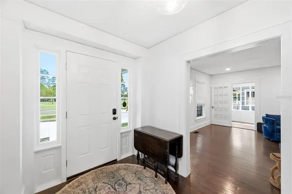 $849,900 | 320 North Betty Lane, Clearwater, FL 33755